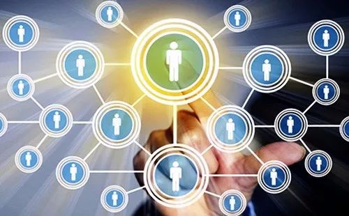 实体经济寒冬,那些紧抱小程序大腿的老板,会过得怎样?(图2) 实体经济寒冬,那些紧抱小程序大腿的老板,会过得怎样?(图2)